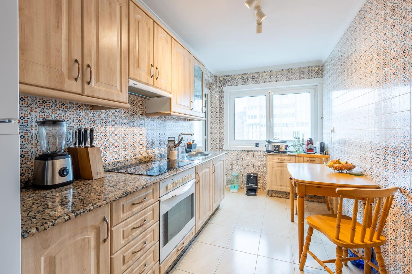 3 camera da letto Appartamento in vendita in A Coruna citta con garage - 475.000 € (Rif: 9616052)