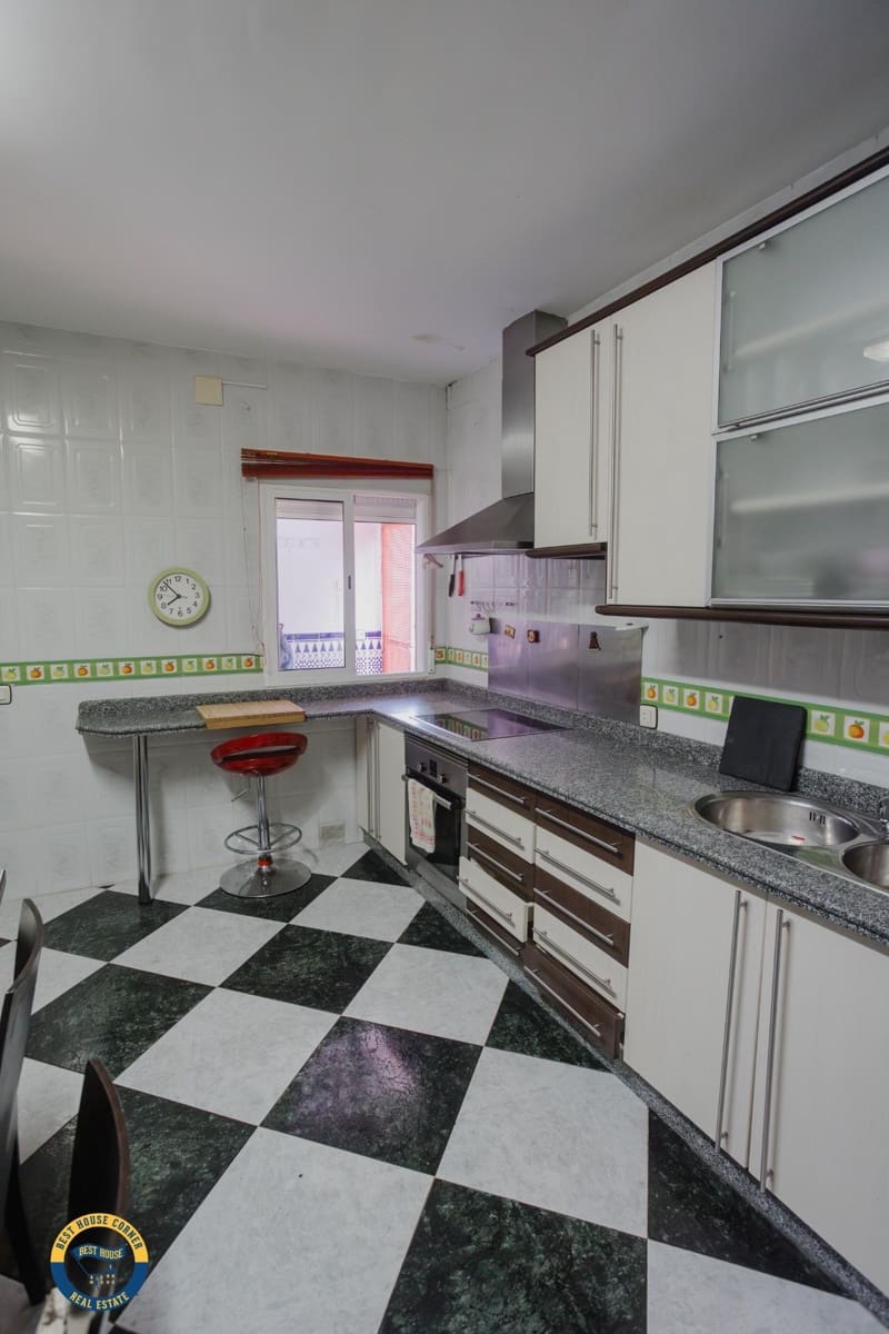 3 soverom Villa til salgs i Don Benito med garasje - € 139 000 (Ref: 9627794)