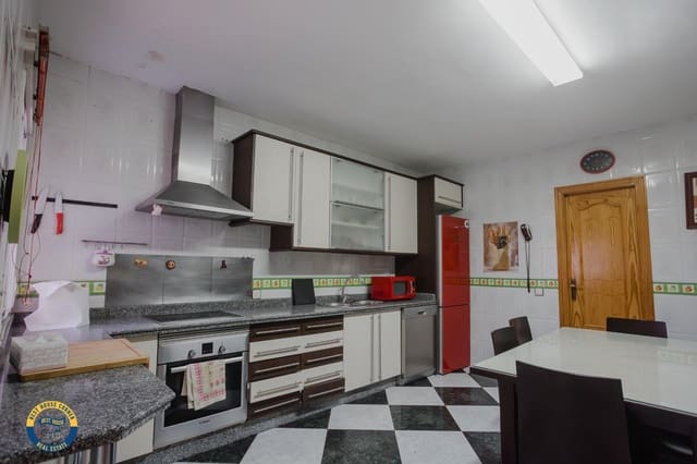 Chalet de 3 habitaciones en Don Benito en venta con garaje - 139.000 € (Ref: 9627794)