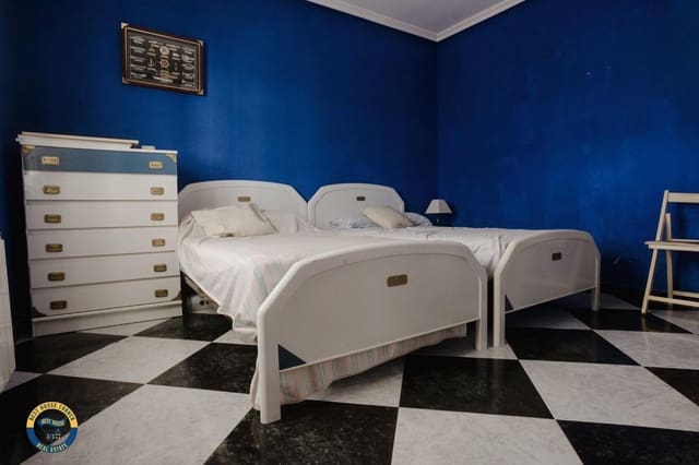 Chalet de 3 habitaciones en Don Benito en venta con garaje - 139.000 € (Ref: 9627794)