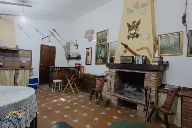 Chalet de 3 habitaciones en Don Benito en venta con garaje - 139.000 € (Ref: 9627794)