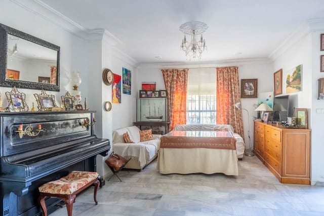 4 sovrum Villa till salu i Villamartín med garage - 265 000 € (Ref: 9627795)