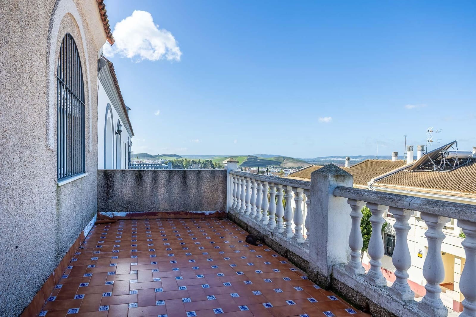 4 sovrum Villa till salu i Villamartin med garage - 265 000 € (Ref: 9627795)