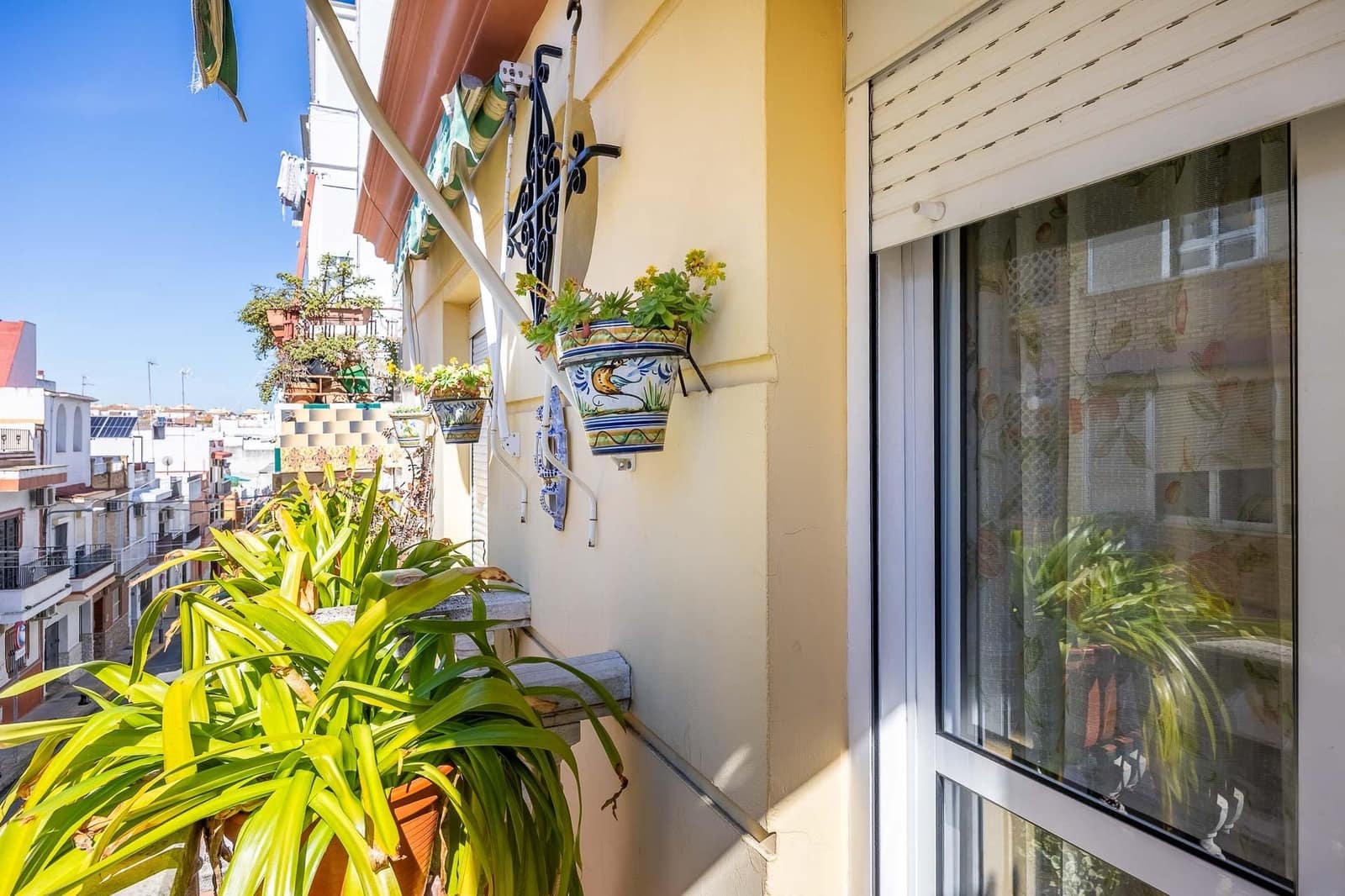 Casa de 3 habitaciones en San Juan de Aznalfarache en venta con garaje - 236.000 € (Ref: 9630276)