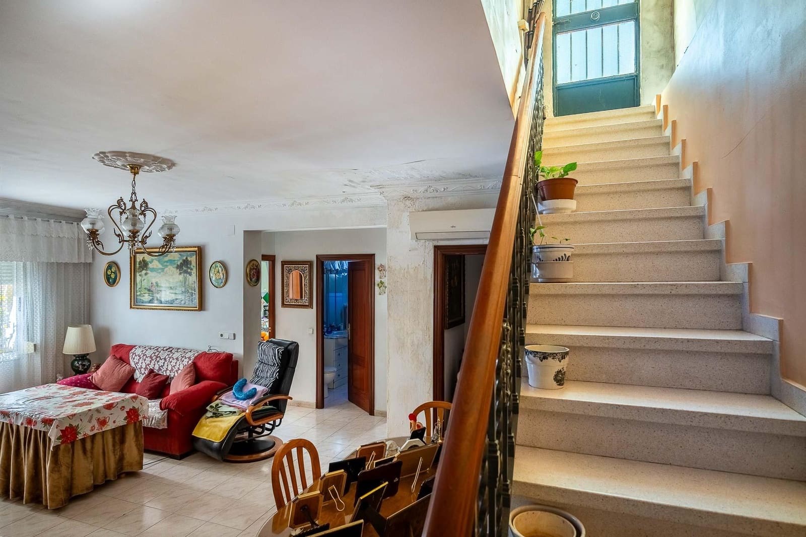 Casa de 3 habitaciones en San Juan de Aznalfarache en venta con garaje - 236.000 € (Ref: 9630276)