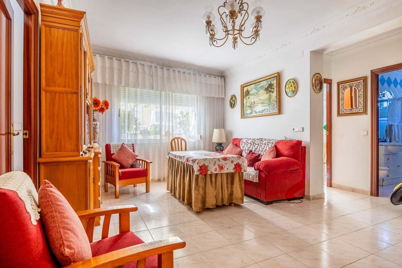 Casa de 3 habitaciones en San Juan de Aznalfarache en venta con garaje - 236.000 € (Ref: 9630276)