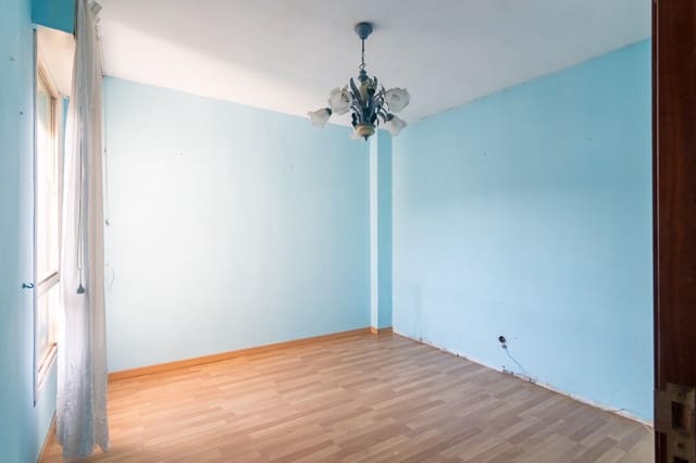 3 sovrum Lägenhet till salu i Santander - 165 000 € (Ref: 9634504)