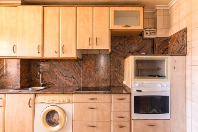 3 sovrum Lägenhet till salu i Santander - 165 000 € (Ref: 9634504)