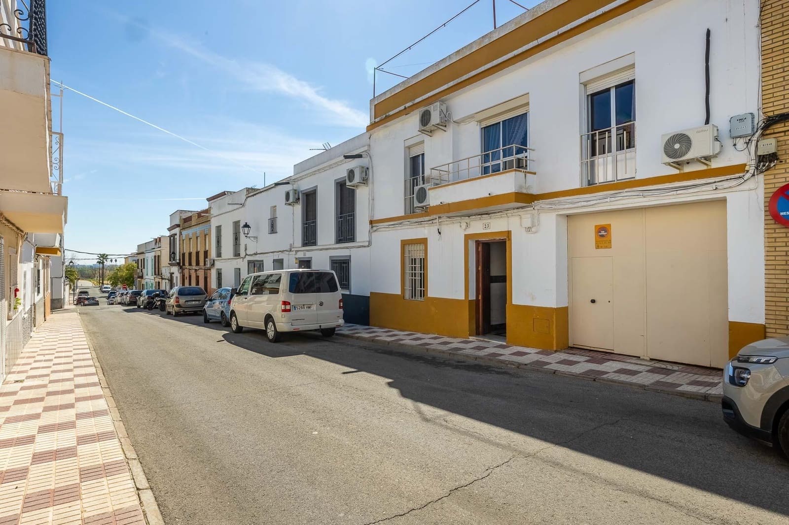 4 soveværelse Villa til salg i Alcala del Rio med garage - € 299.900 (Ref: 9648374)