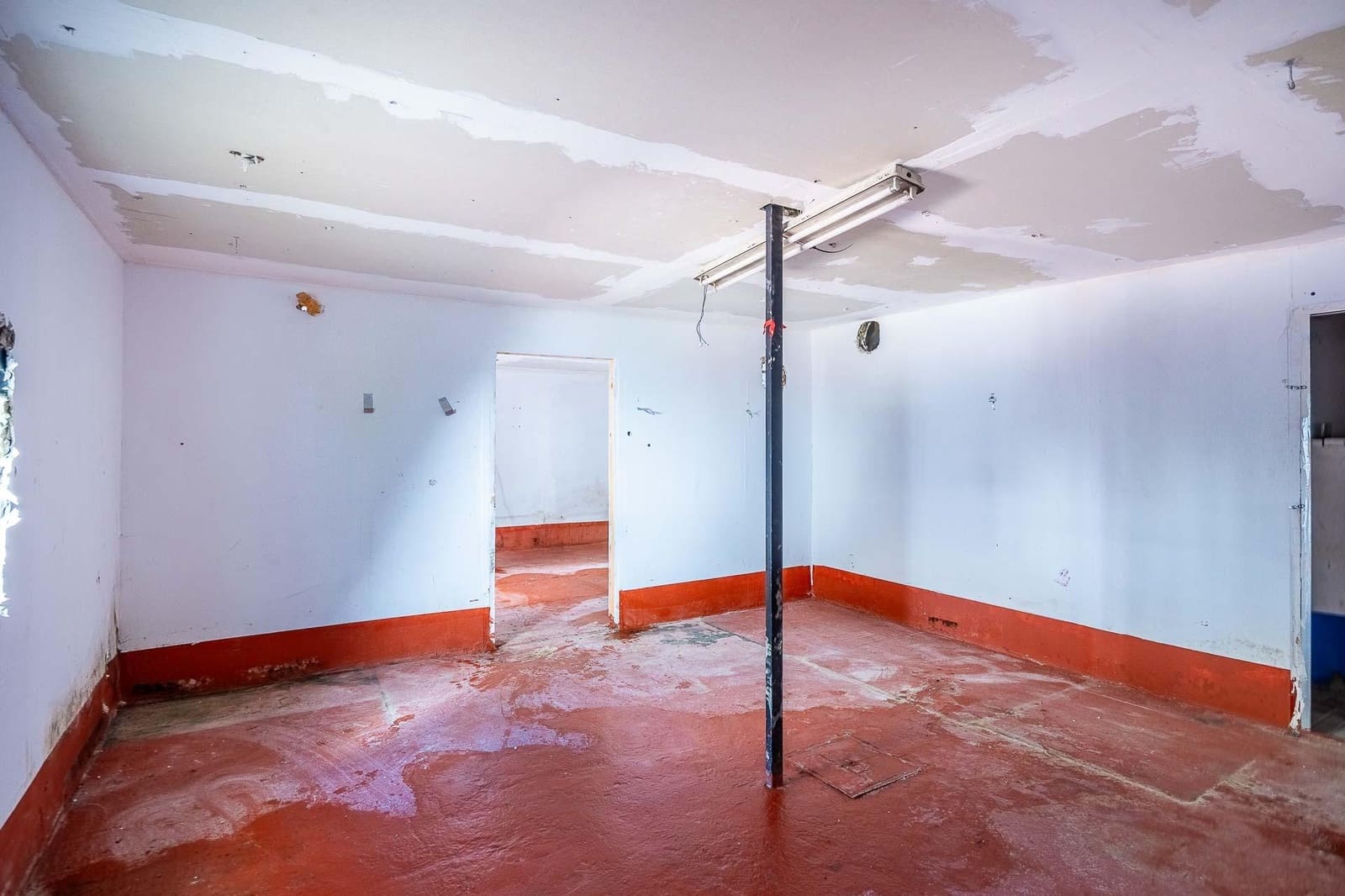 4 soveværelse Villa til salg i Alcala del Rio med garage - € 299.900 (Ref: 9648374)