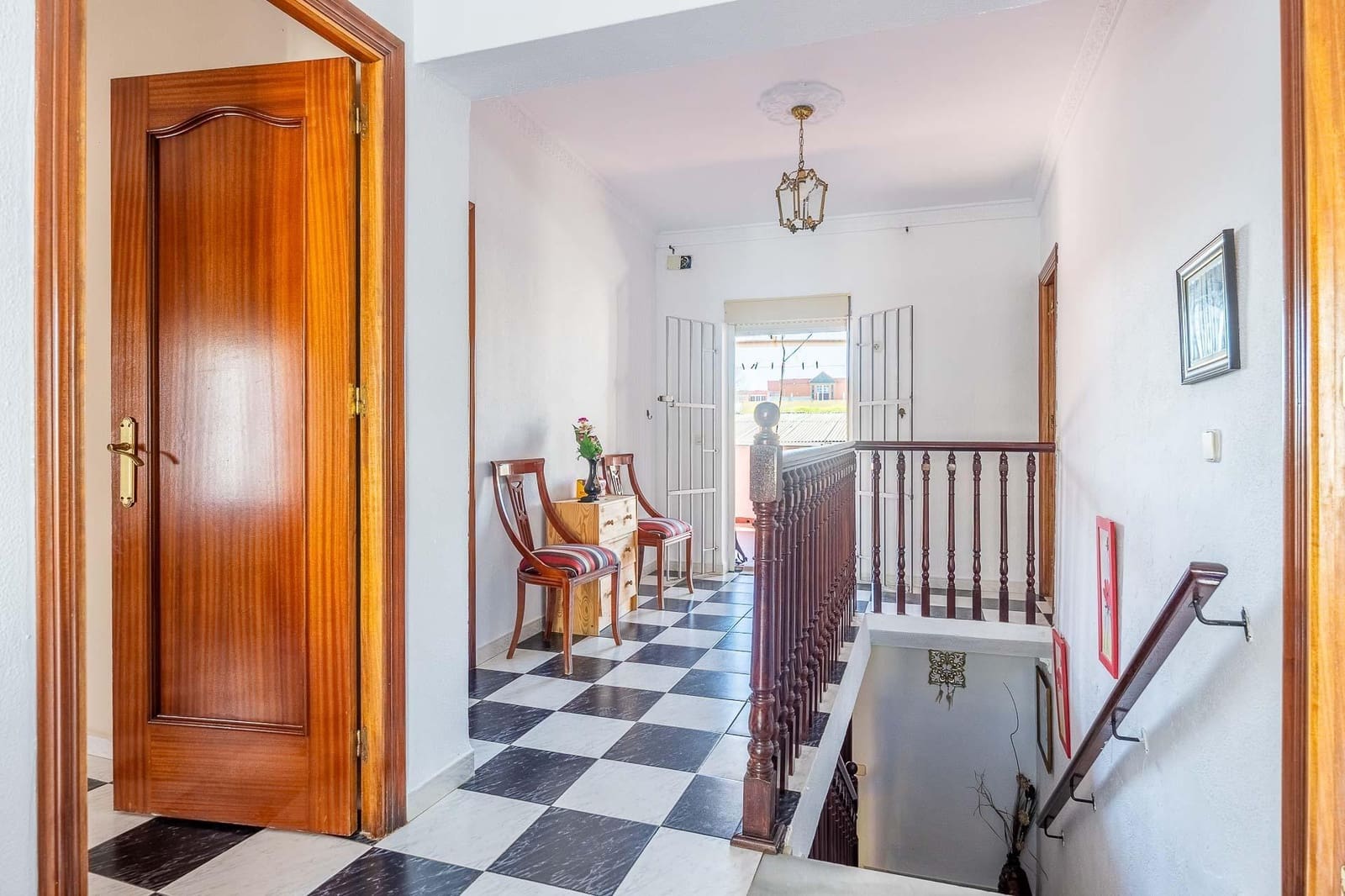 4 soveværelse Villa til salg i Alcala del Rio med garage - € 299.900 (Ref: 9648374)