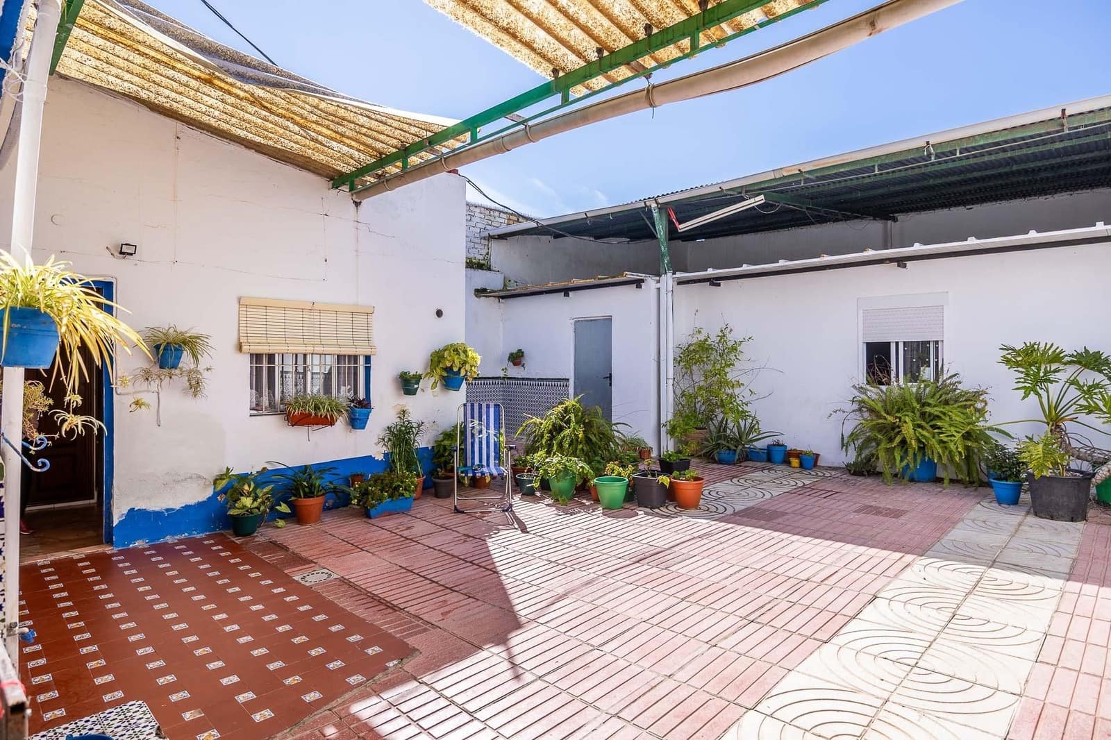 4 soveværelse Villa til salg i Alcala del Rio med garage - € 299.900 (Ref: 9648374)