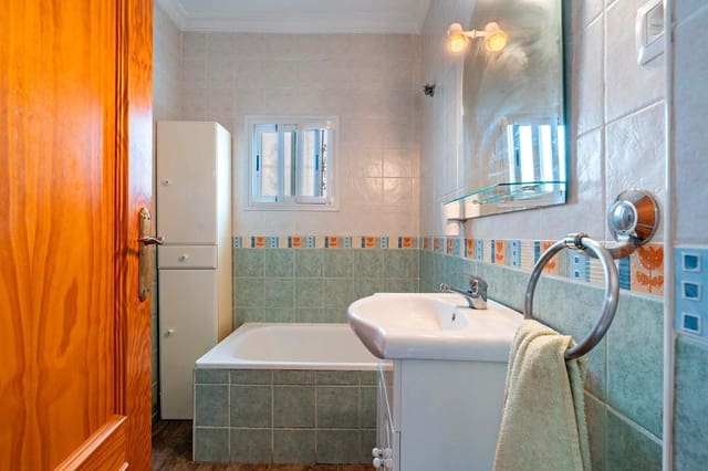 Mark till salu i Canjáyar - 320 000 € (Ref: 9652190)