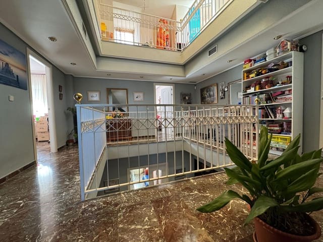 5 quarto Moradia para venda em Xaém cidade com piscina garagem - 380 000 € (Ref: 9659587)