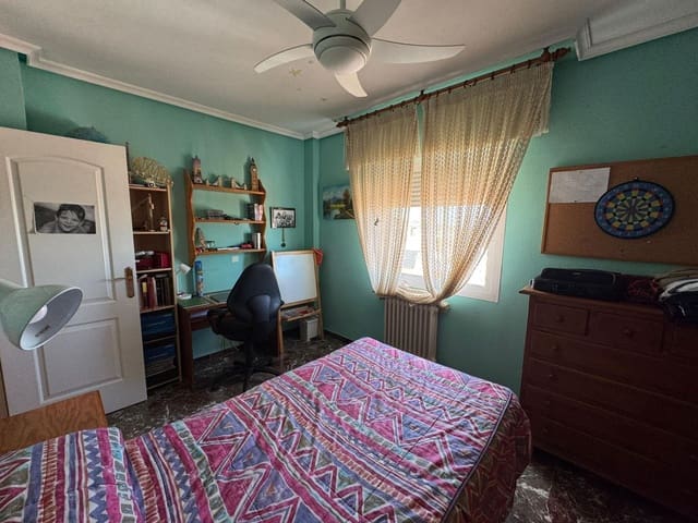 5 quarto Moradia para venda em Xaém cidade com piscina garagem - 380 000 € (Ref: 9659587)