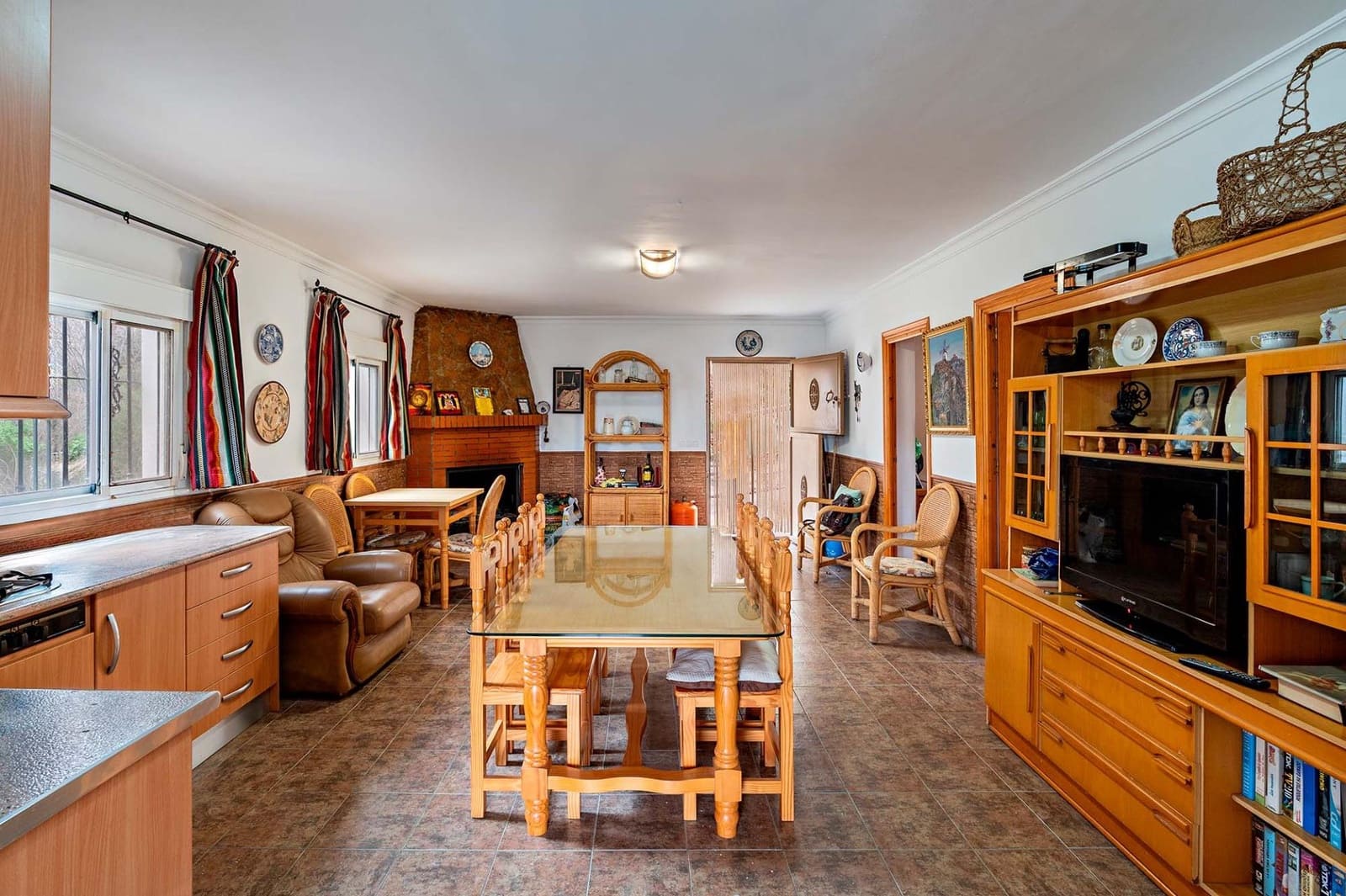 3 slaapkamer Villa te koop in Canjayar met garage - € 320.000 (Ref: 9659588)