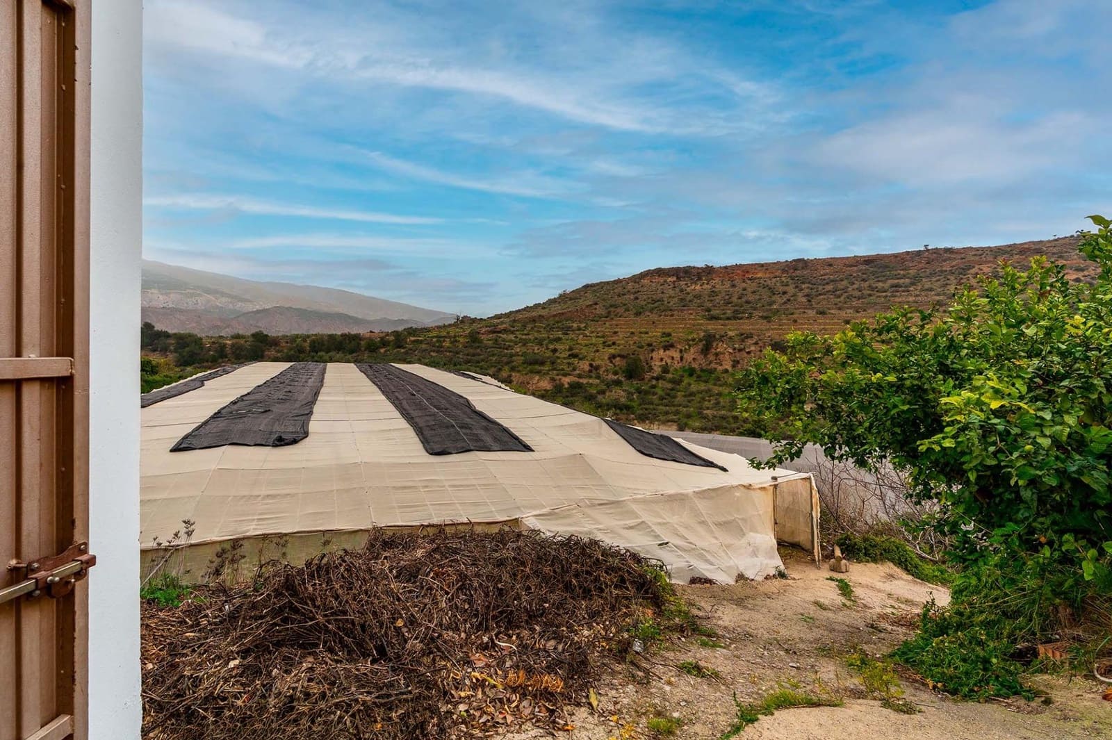 3 slaapkamer Villa te koop in Canjayar met garage - € 320.000 (Ref: 9659588)