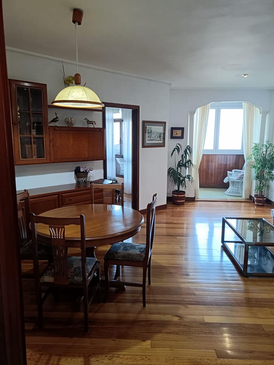 Piso de 1 habitación en Las Palmas de Gran Canaria en alquiler - 850 € (Ref: 9674453)