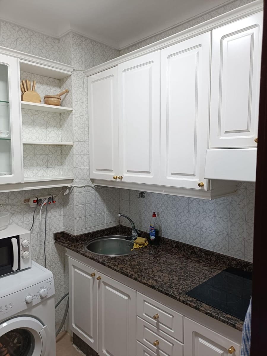 Piso de 1 habitación en Las Palmas de Gran Canaria en alquiler - 850 € (Ref: 9674453)