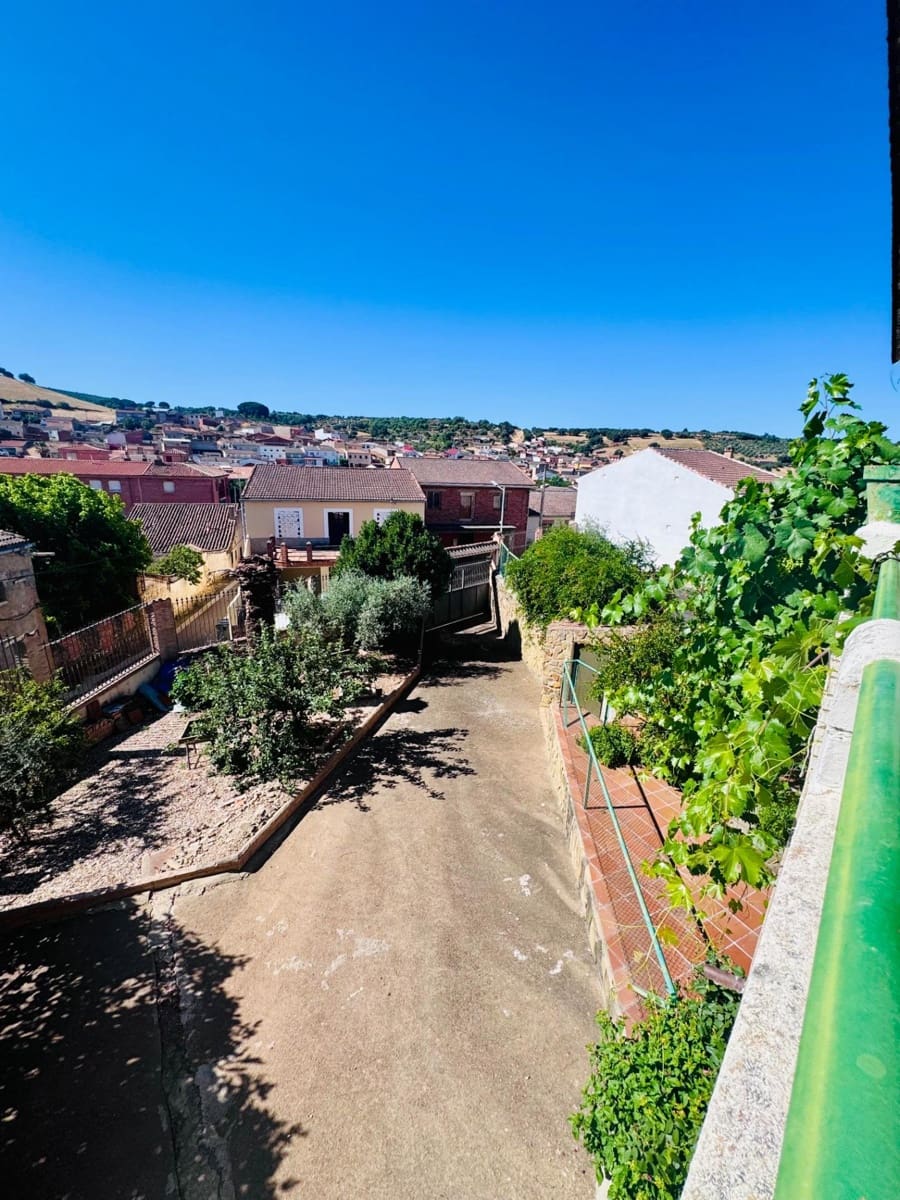 6 sovrum Finca/Hus på landet till salu i Horcajo de los Montes med pool garage - 200 000 € (Ref: 9674455)