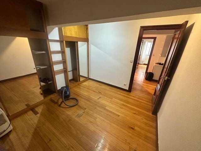 3 soveværelse Lejlighed til salg i Santander - € 199.000 (Ref: 9674456)