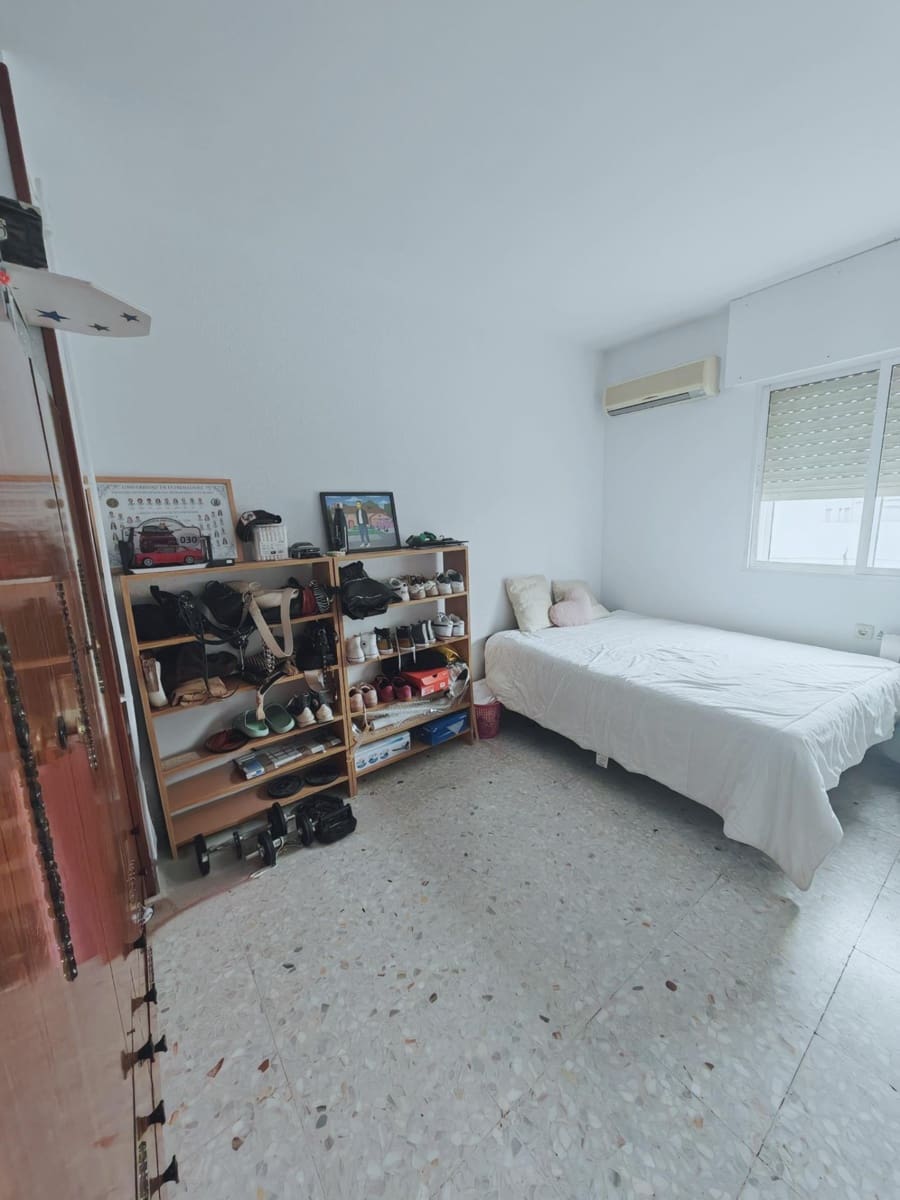 3 bedroom Flat for sale in Don Benito - € 130,000 (Ref: 9674457)