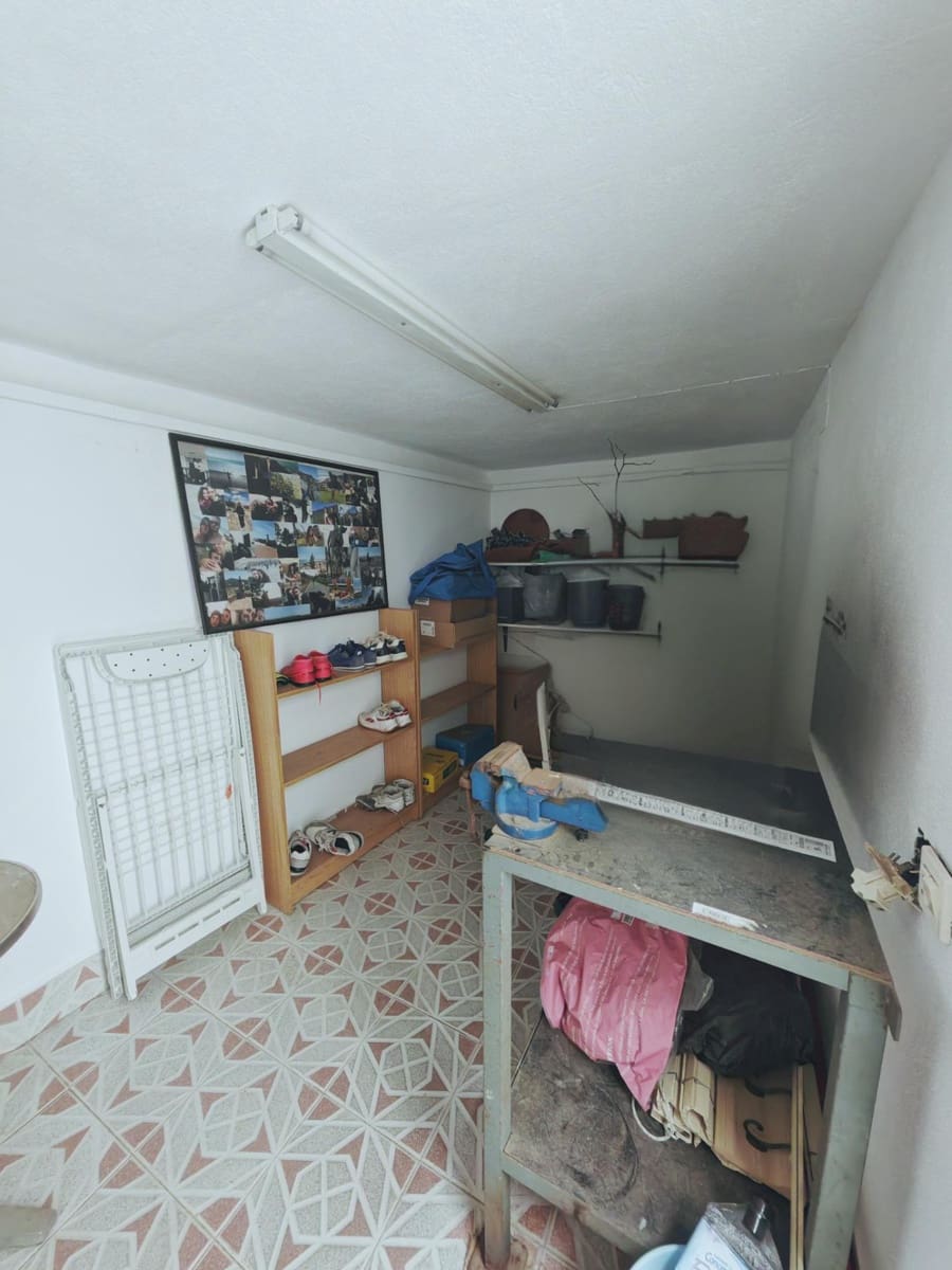 3 bedroom Flat for sale in Don Benito - € 130,000 (Ref: 9674457)