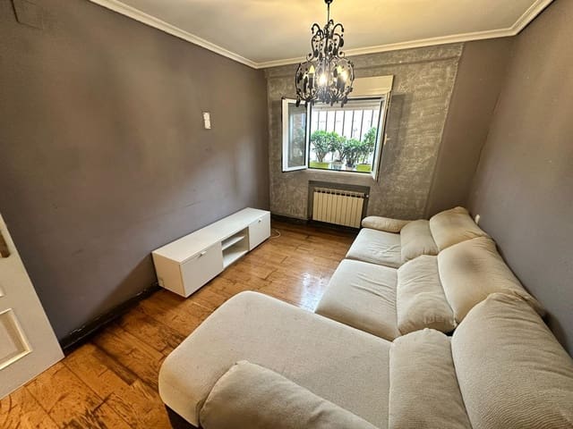 2 soveværelse Lejlighed til salg i Santander med garage - € 180.000 (Ref: 9674458)