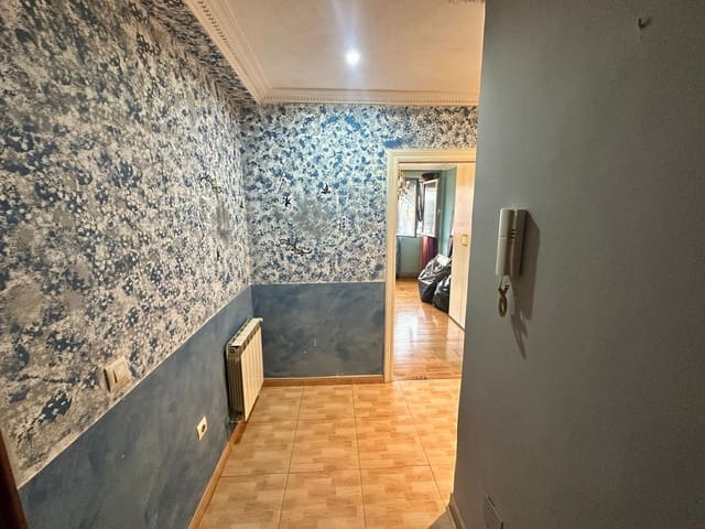 2 soveværelse Lejlighed til salg i Santander med garage - € 180.000 (Ref: 9674458)