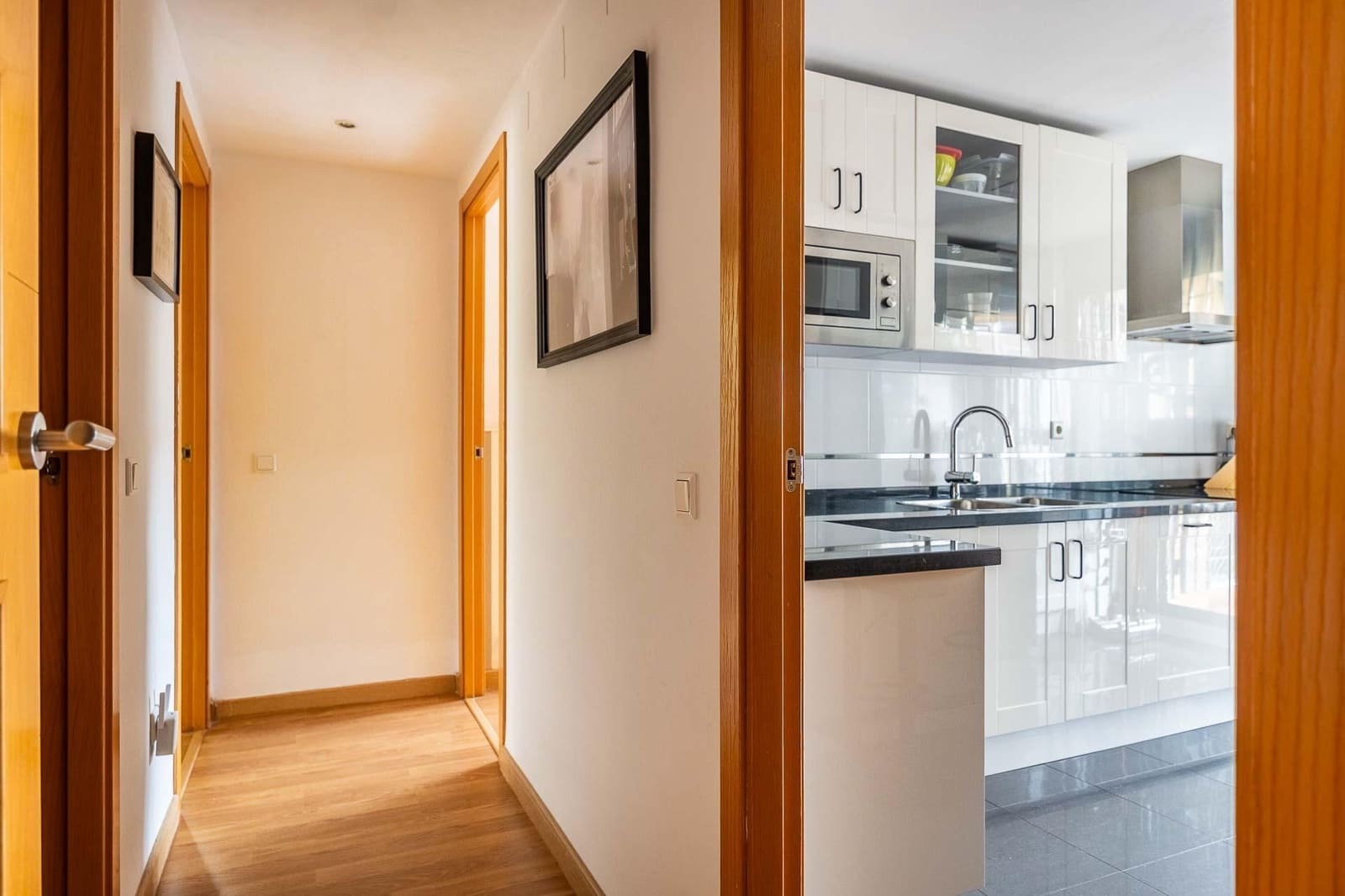 Piso de 2 habitaciones en Mairena del Aljarafe en venta con piscina garaje - 279.000 € (Ref: 9674459)