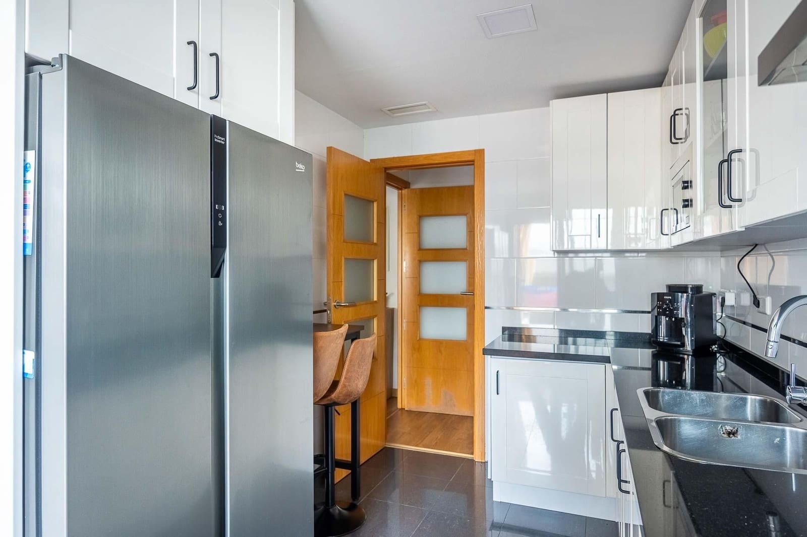 Piso de 2 habitaciones en Mairena del Aljarafe en venta con piscina garaje - 279.000 € (Ref: 9674459)