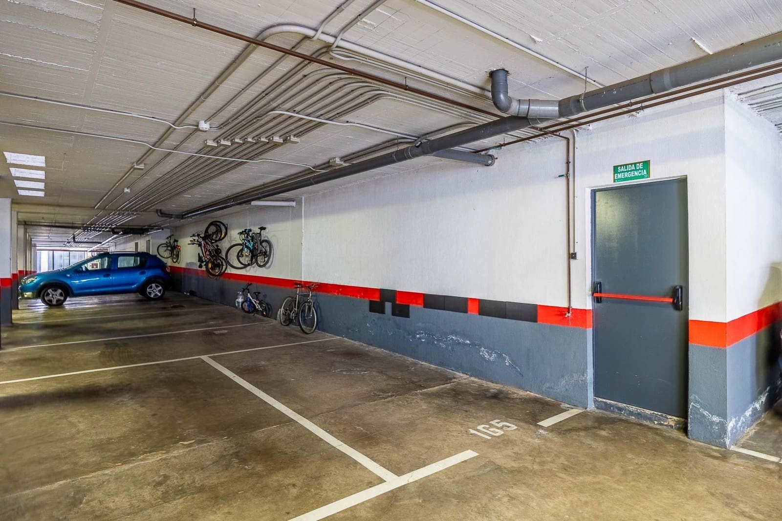 Piso de 2 habitaciones en Mairena del Aljarafe en venta con piscina garaje - 279.000 € (Ref: 9674459)