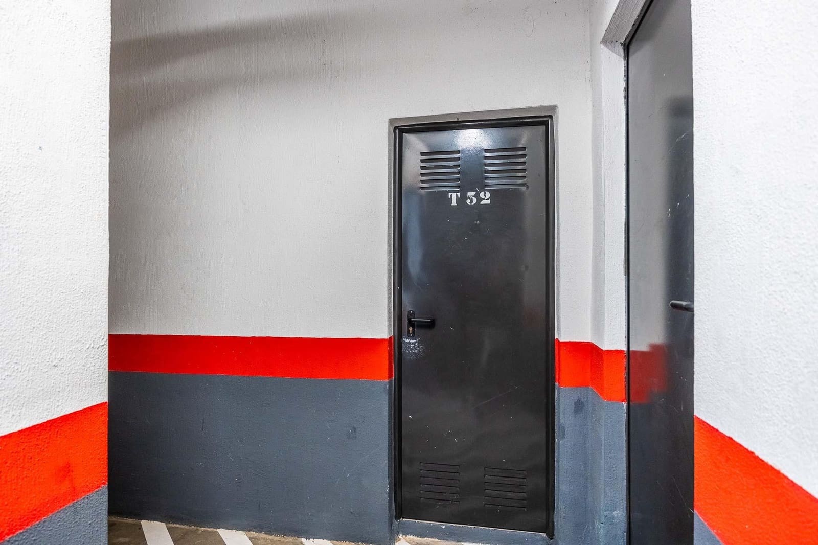 Piso de 2 habitaciones en Mairena del Aljarafe en venta con piscina garaje - 279.000 € (Ref: 9674459)