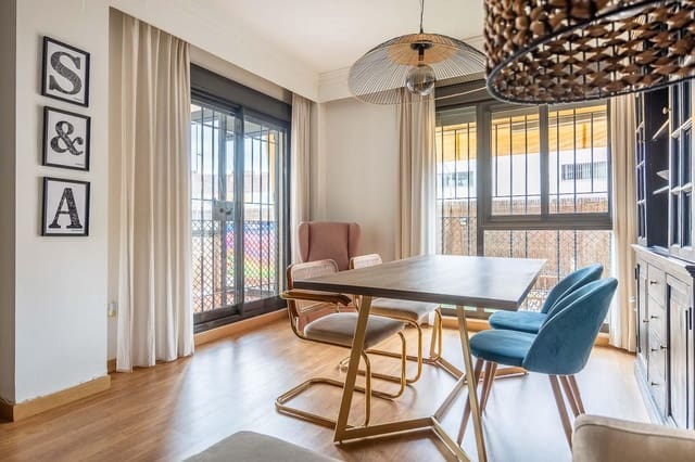 2 chambre Appartement à vendre à Mairena del Aljarafe avec piscine garage - 264 000 € (Ref: 9674459)