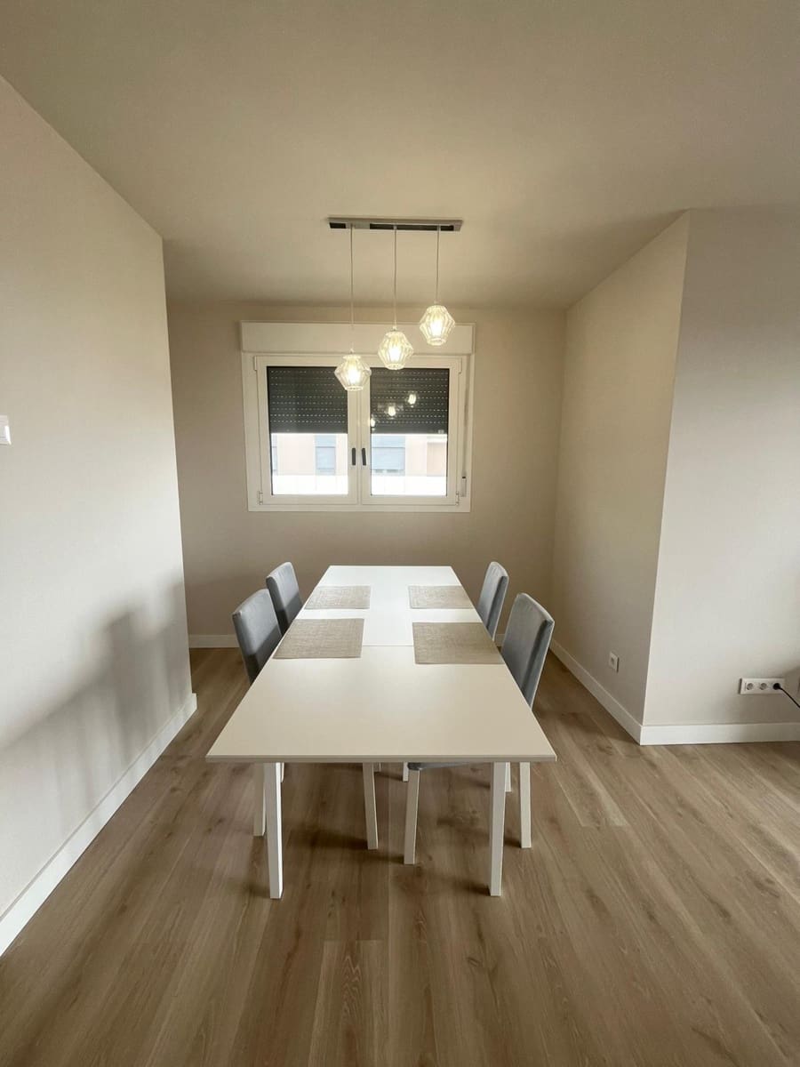 3 sovrum Lägenhet att hyra i Las Palmas de Gran Canaria med pool - 2 200 € (Ref: 9677619)