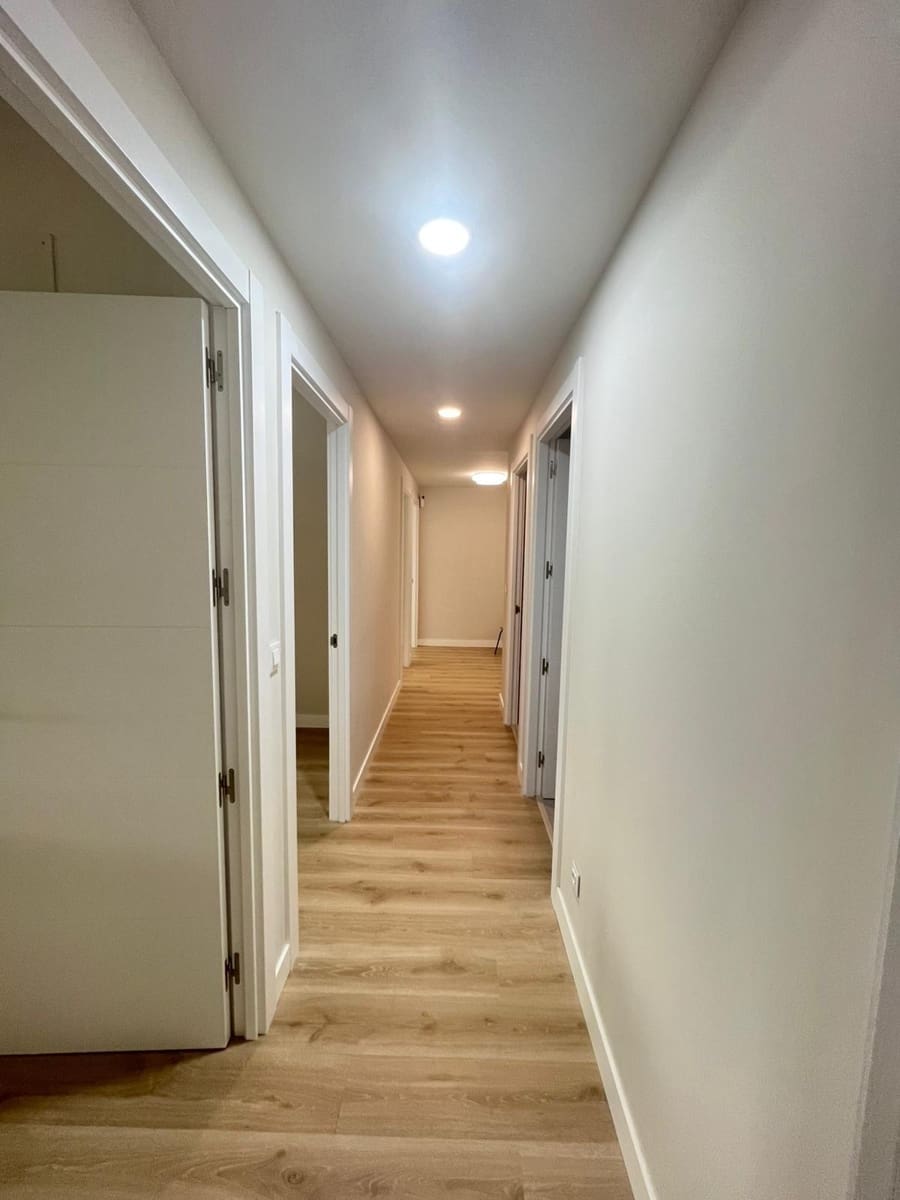 3 sovrum Lägenhet att hyra i Las Palmas de Gran Canaria med pool - 2 200 € (Ref: 9677619)