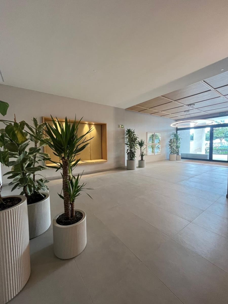 3 sovrum Lägenhet att hyra i Las Palmas de Gran Canaria med pool - 2 200 € (Ref: 9677619)