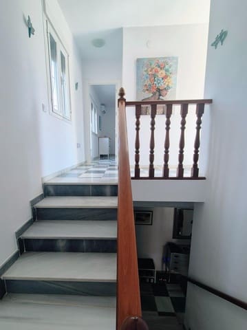 Chalet de 6 habitaciones en Aguadulce (Almeria), Roquetas de Mar en venta con garaje - 590.000 € (Ref: 9677620)