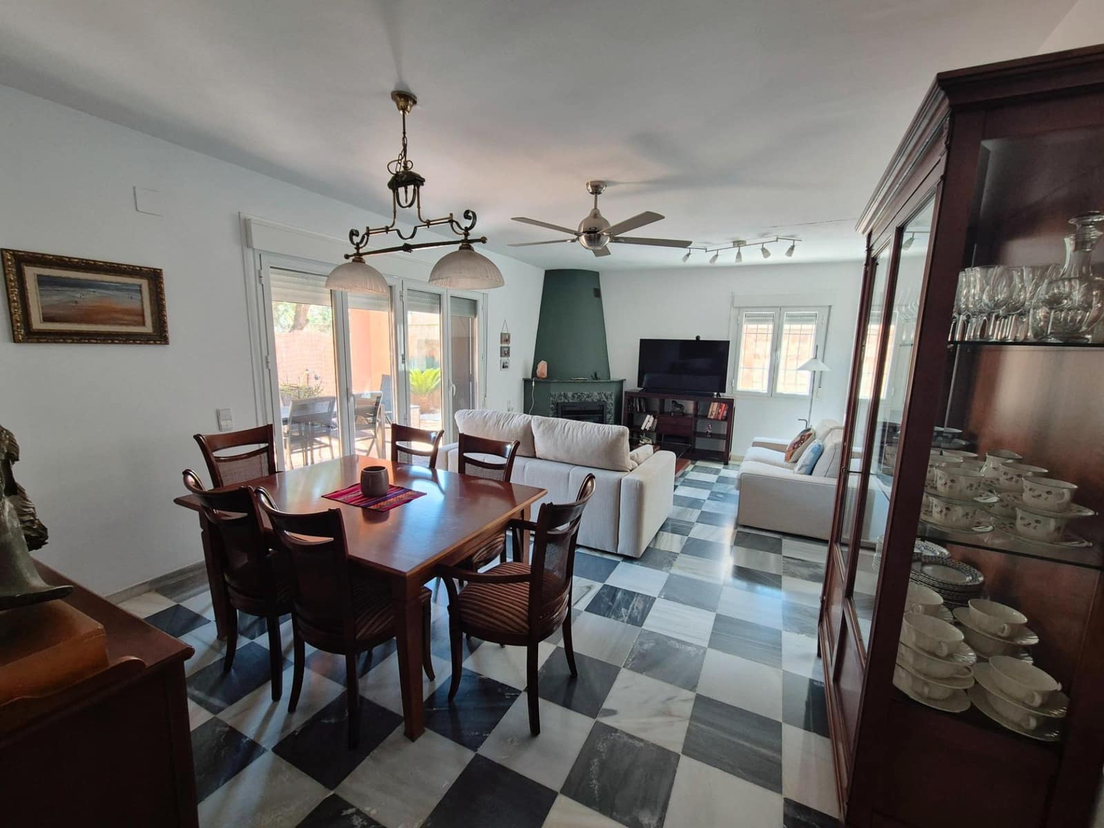 Chalet de 6 habitaciones en Aguadulce (Almeria) en venta con garaje - 590.000 € (Ref: 9677620)