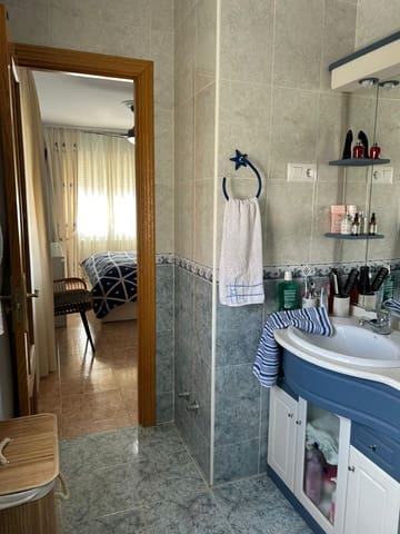 Chalet de 4 habitaciones en Horche en venta con piscina garaje - 480.000 € (Ref: 9679987)