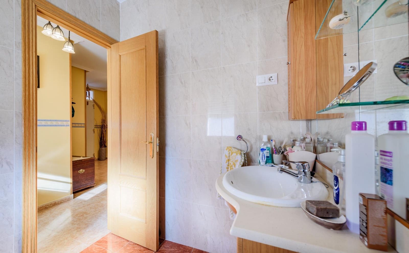 Chalet de 4 habitaciones en Horche en venta con piscina garaje - 480.000 € (Ref: 9679987)