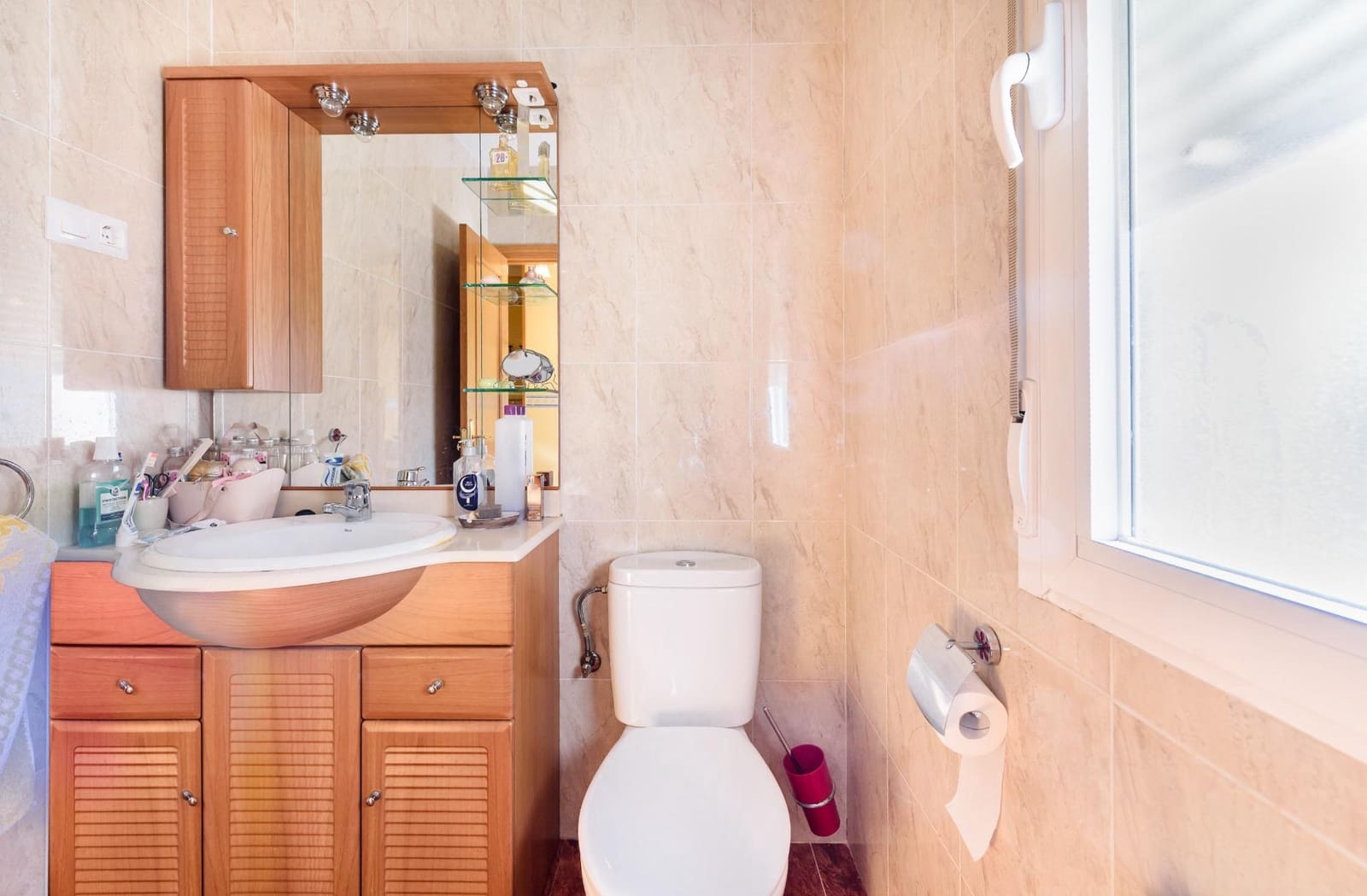 Chalet de 4 habitaciones en Horche en venta con piscina garaje - 480.000 € (Ref: 9679987)