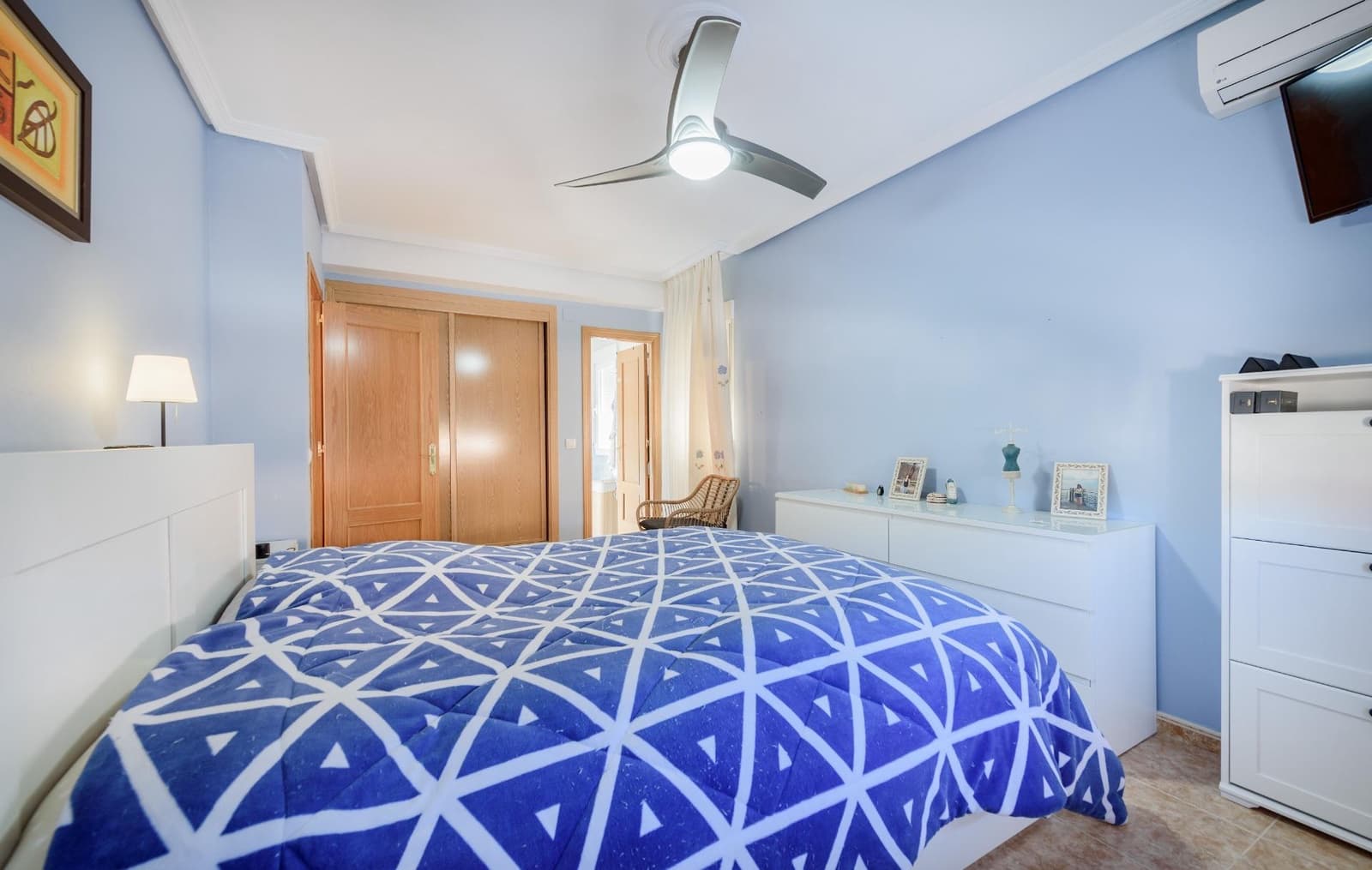 Chalet de 4 habitaciones en Horche en venta con piscina garaje - 480.000 € (Ref: 9679987)