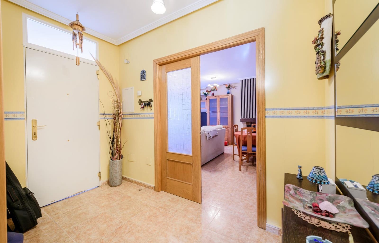 Chalet de 4 habitaciones en Horche en venta con piscina garaje - 480.000 € (Ref: 9679987)