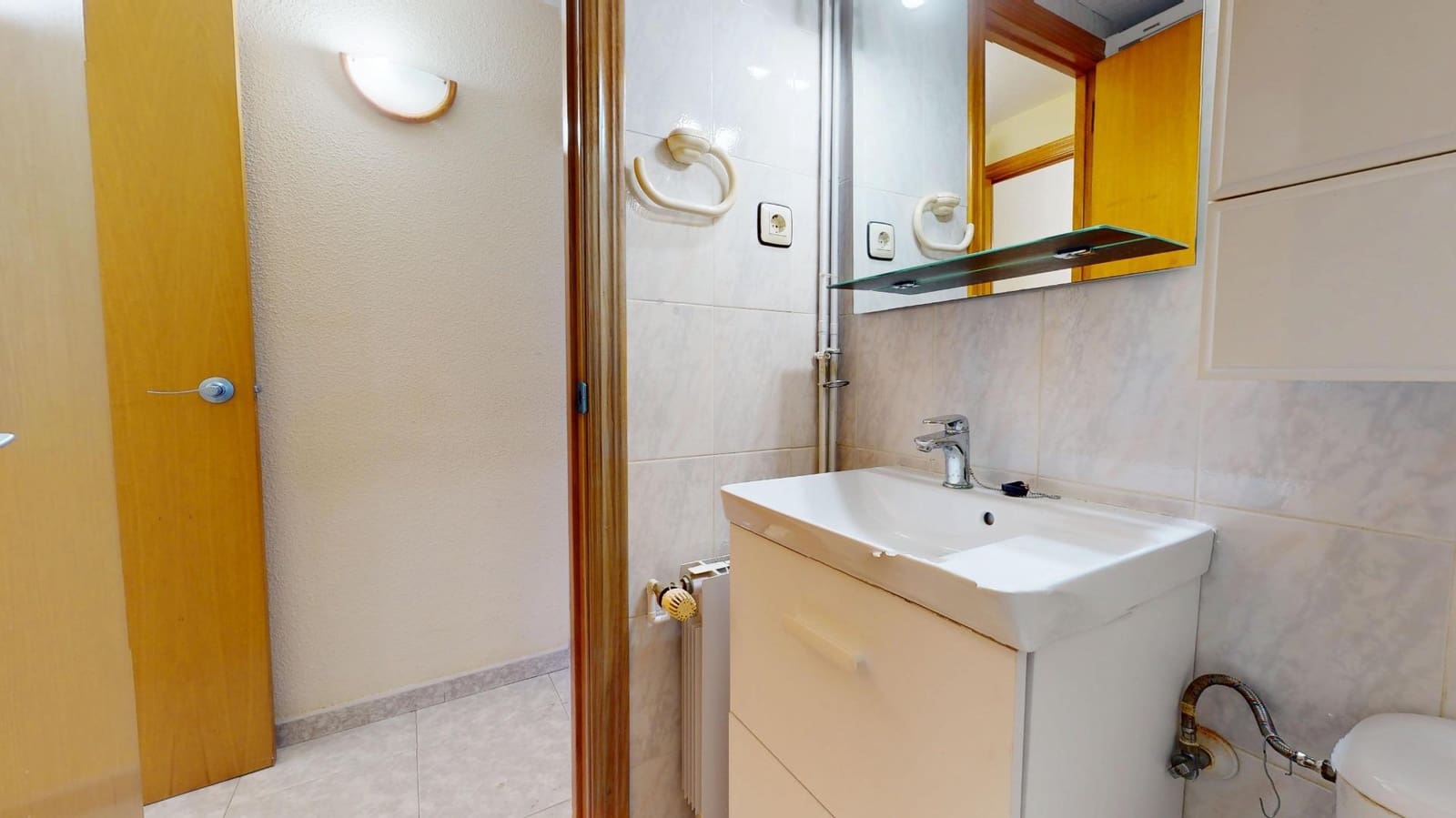 4 bedroom Flat for sale in Vila-seca with garage - € 215,000 (Ref: 9686755)