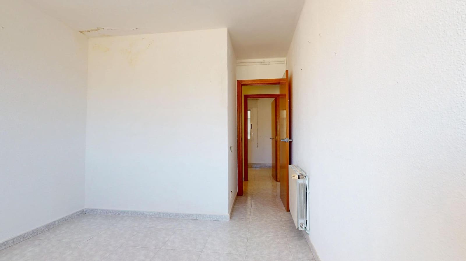 4 bedroom Flat for sale in Vila-seca with garage - € 215,000 (Ref: 9686755)