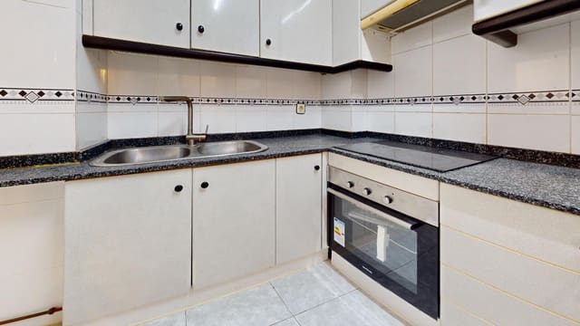 4 chambre Appartement à vendre à Vila-seca avec garage - 215 000 € (Ref: 9686755)