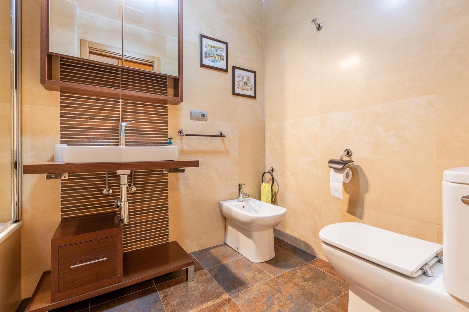 2 soverom Leilighet til salgs i Sada med garasje - € 350 000 (Ref: 9686756)