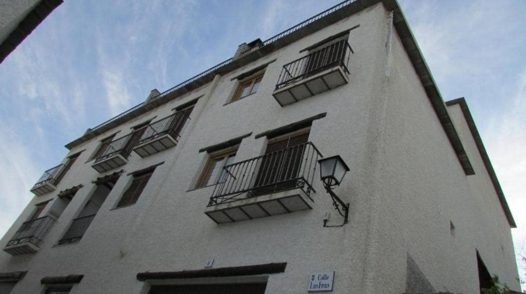 12 quarto Hotel para venda em Yegen - 450 000 € (Ref: 9690969)