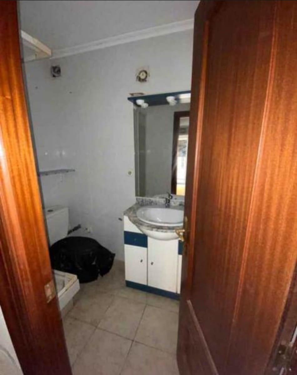2 sovrum Lägenhet till salu i Santander - 100 000 € (Ref: 9696289)